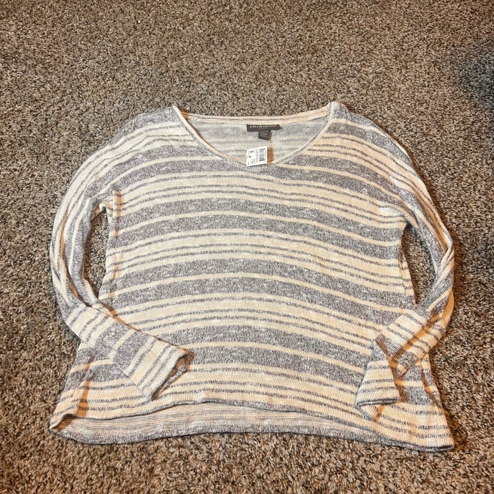 A Pea In The Pod Maternity Top Small Striped V Neck Long Sleeve